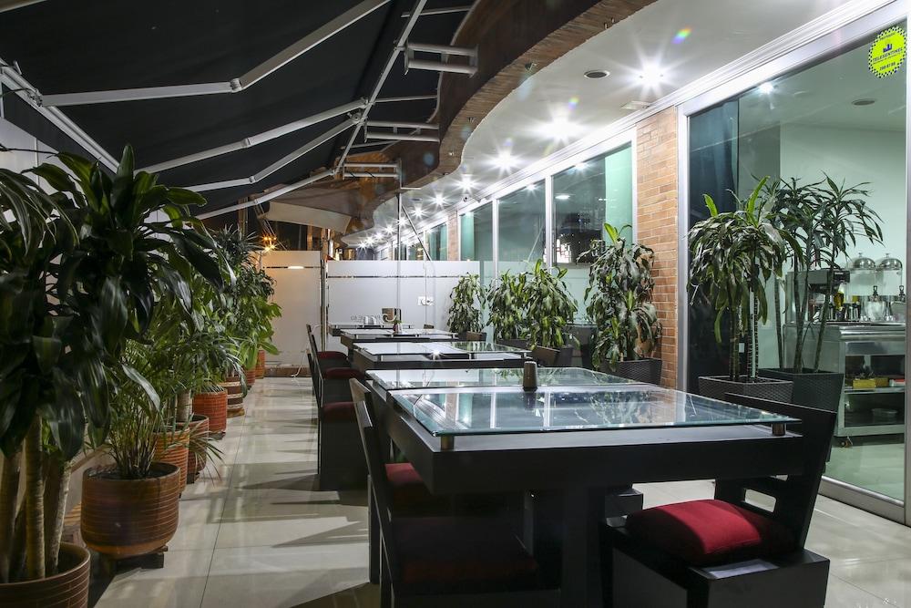 Hotel Parque 63 Богота Экстерьер фото